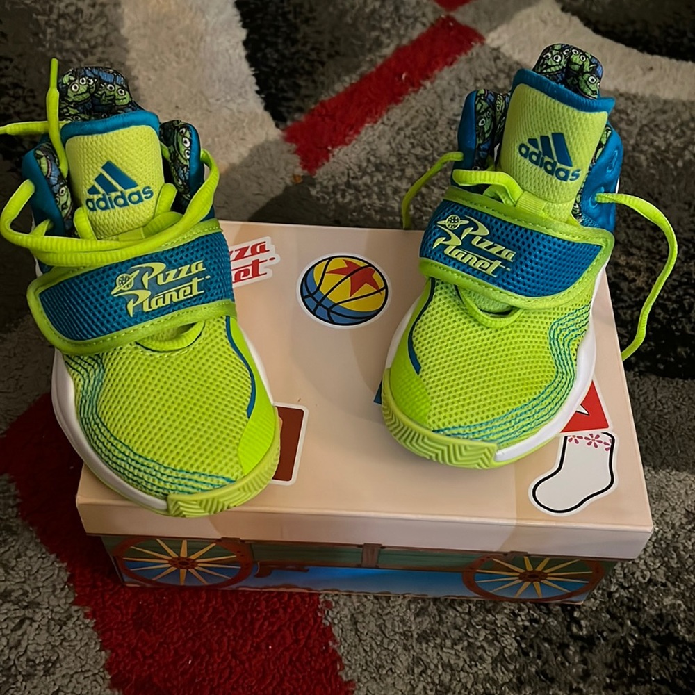 NIB!!! ADIDAS PIXAR